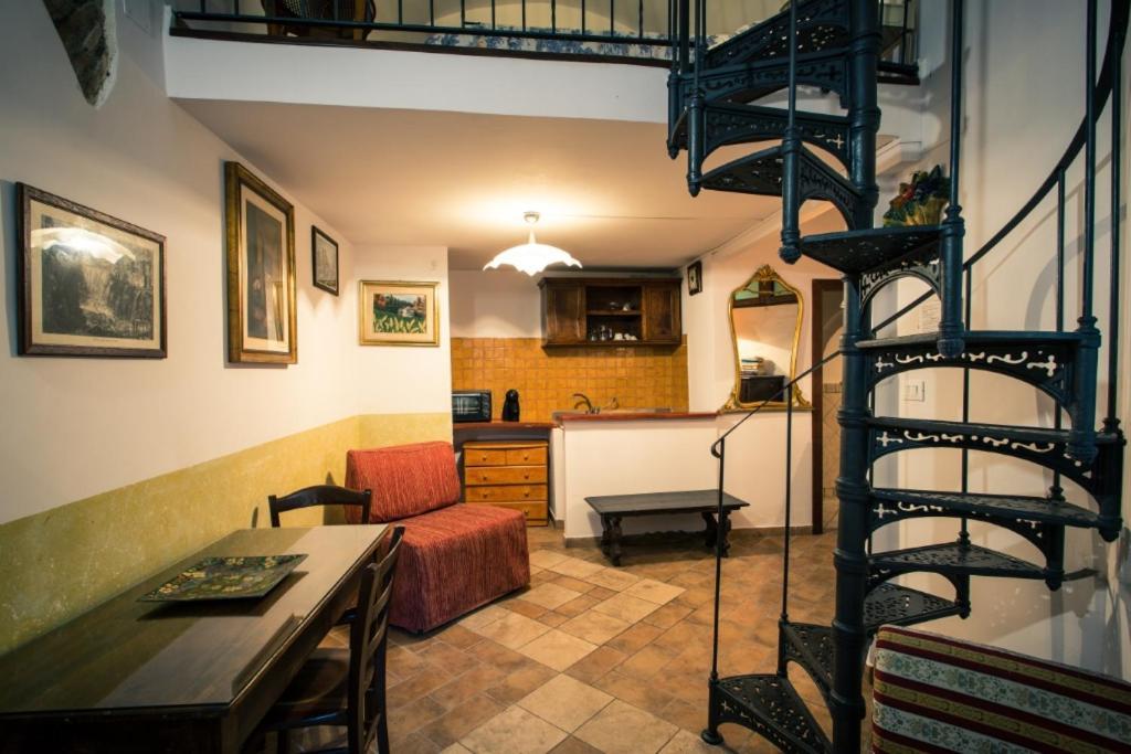 B&B La Fontana Di Pegaso ติโวลี ภายนอก รูปภาพ