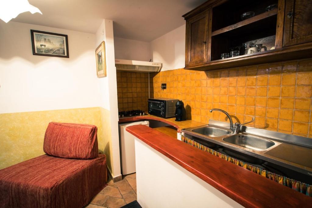 B&B La Fontana Di Pegaso ติโวลี ภายนอก รูปภาพ